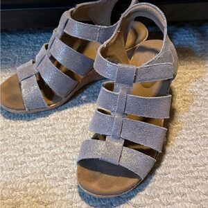 Women's Rockport Strappy Sandals in Gray, 6